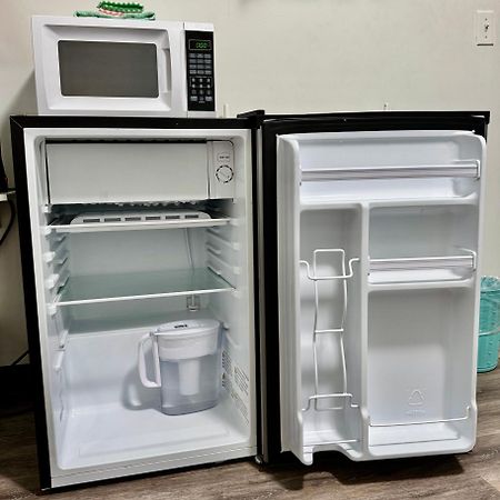 Private Room With Shared Bathroom On The 1St Floor 10 Minutes Walk To University Of Washington Σιάτλ Εξωτερικό φωτογραφία