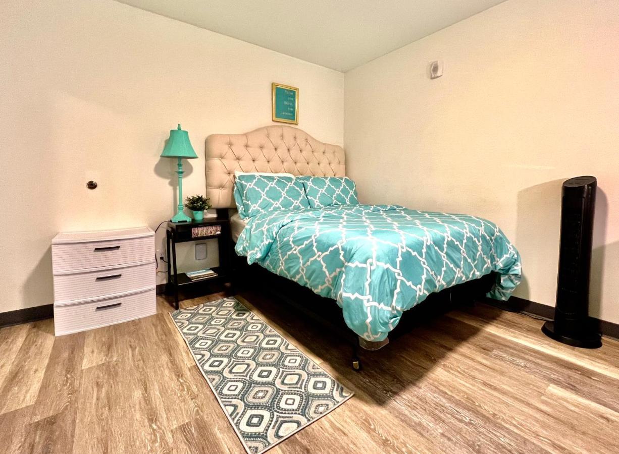 Private Room With Shared Bathroom On The 1St Floor 10 Minutes Walk To University Of Washington Σιάτλ Εξωτερικό φωτογραφία