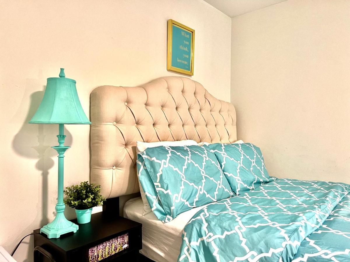 Private Room With Shared Bathroom On The 1St Floor 10 Minutes Walk To University Of Washington Σιάτλ Εξωτερικό φωτογραφία