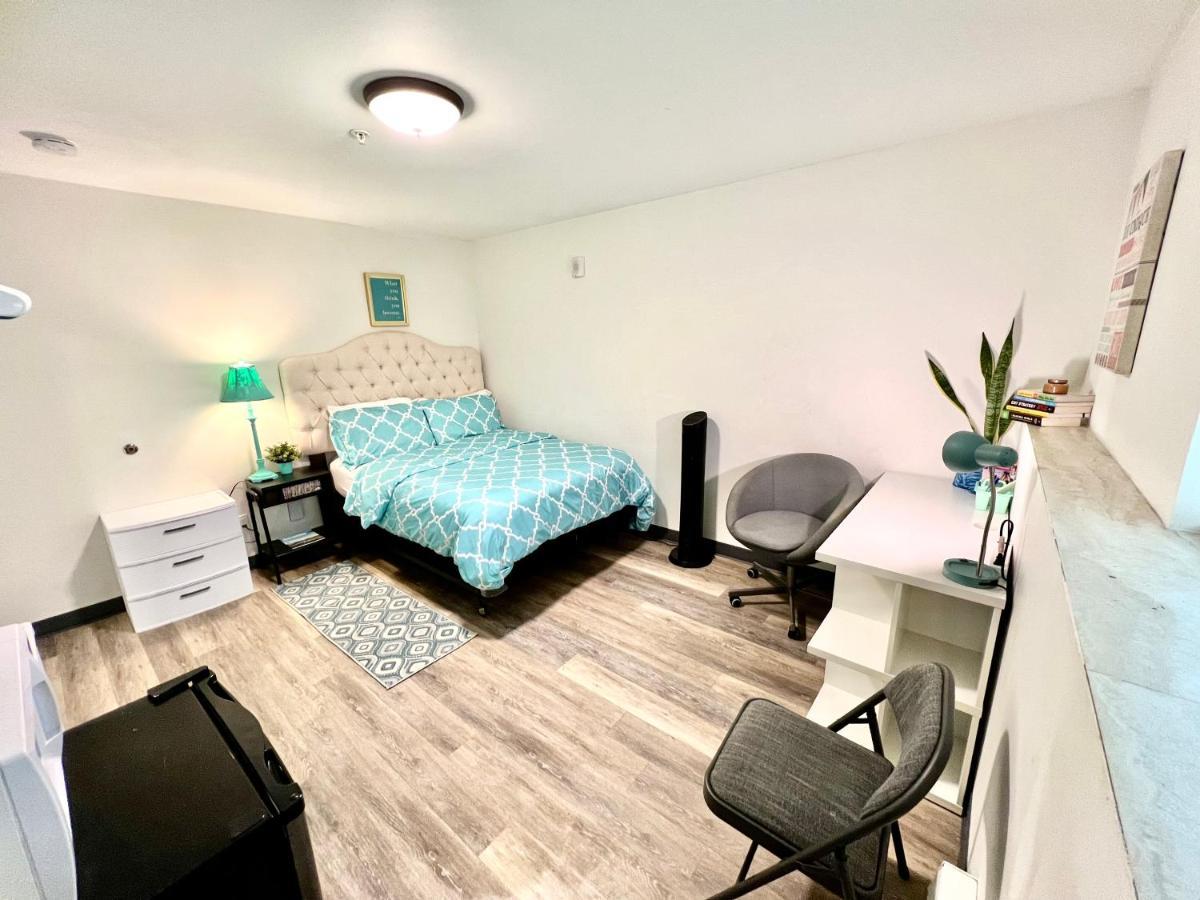 Private Room With Shared Bathroom On The 1St Floor 10 Minutes Walk To University Of Washington Σιάτλ Εξωτερικό φωτογραφία