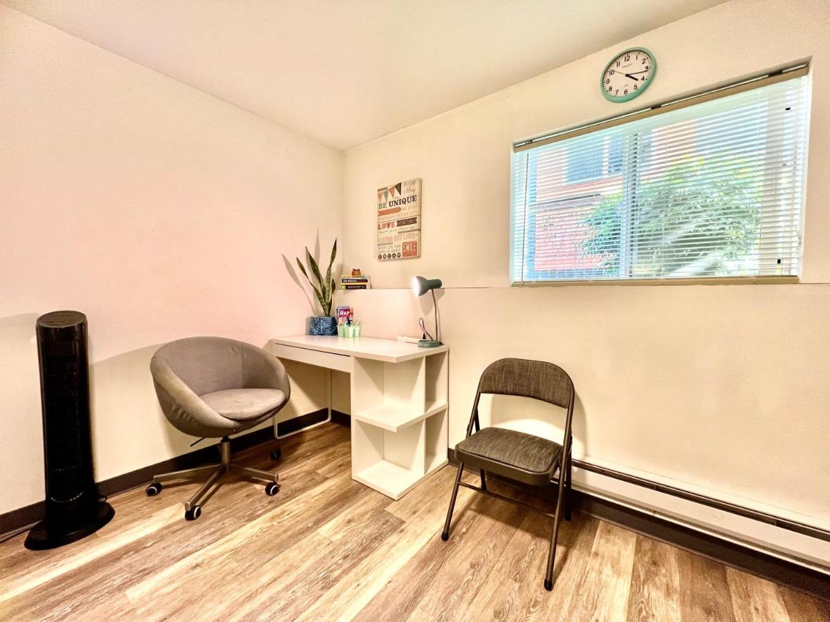 Private Room With Shared Bathroom On The 1St Floor 10 Minutes Walk To University Of Washington Σιάτλ Εξωτερικό φωτογραφία