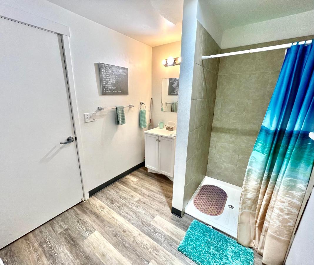 Private Room With Shared Bathroom On The 1St Floor 10 Minutes Walk To University Of Washington Σιάτλ Εξωτερικό φωτογραφία